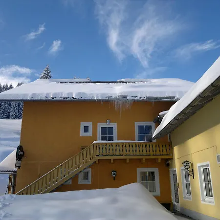 Hotel Mandl *