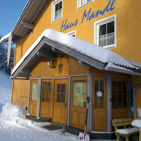 Hotel Mandl *